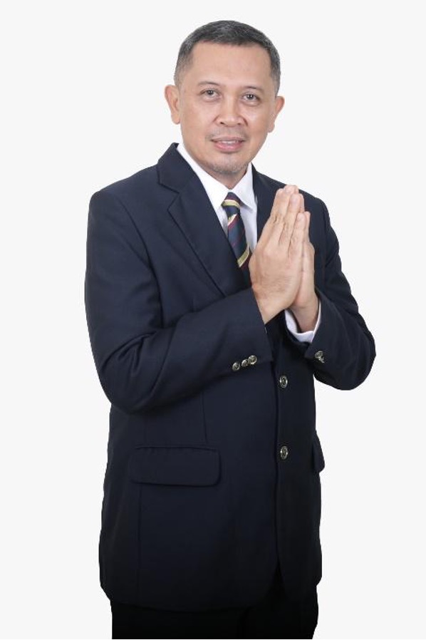 Dr. Herry Rachmat